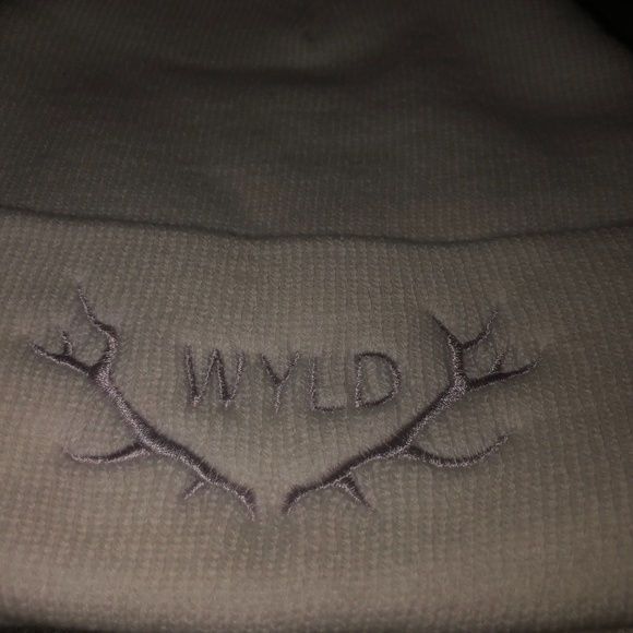 White Wyld Beanie - Picture 3 of 3